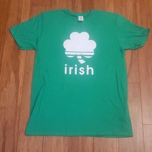 Gildan Unisex Saint Patrick's Day Shamrock Lucky Irish Green T-Shirts- Large